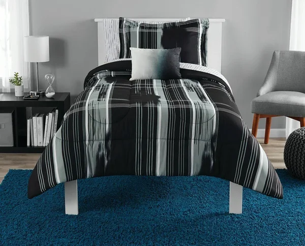 Mainstays Modern Plaid Black Bed in A Bag Bedding Set, King