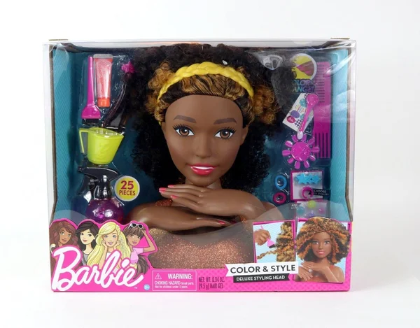 Barbie Color & Style Deluxe Styling Head - Curly Hair, Black