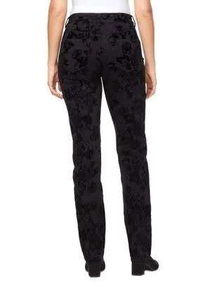 Bandolino Black Petite Mandie Denim Flock Average Jeans