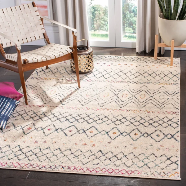 Safavieh Clearance Madison MAD798E Ivory Rug, 6&7x22x6&7x22 - Round