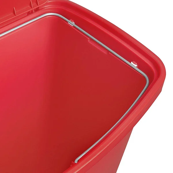 Rubbermaid Slim Jim Resin Step-On Container - Front Step Style, 13 gal, Red
