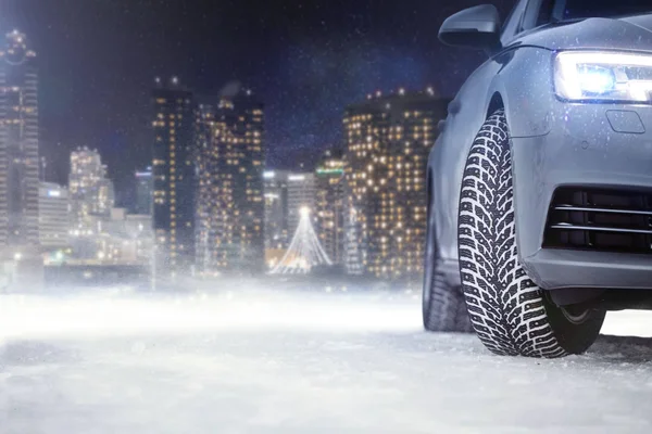 245/50R18 Run Flat 100T Nokian Hakkapeliitta 9 Studded Winter Tire