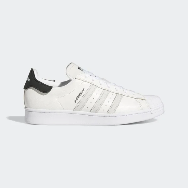 Adidas Superstar Sneaker - Size 5 - White at Nordstrom Rack