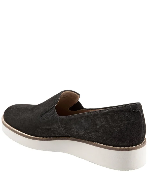 SoftWalk Women's Whistle Slip On - Size: 6.5, Black