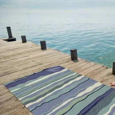 Towerside Abstract Hand Hooked Blue Area Rug Highland Dunes Rug Size: Rectangle 3&3x22 x 5&3x22