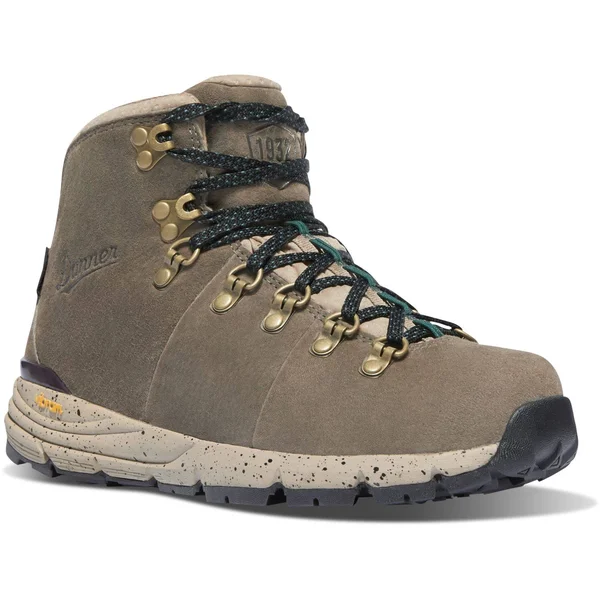 Women's Danner Mountain 600 4.5 inch Hiking Boot, Green