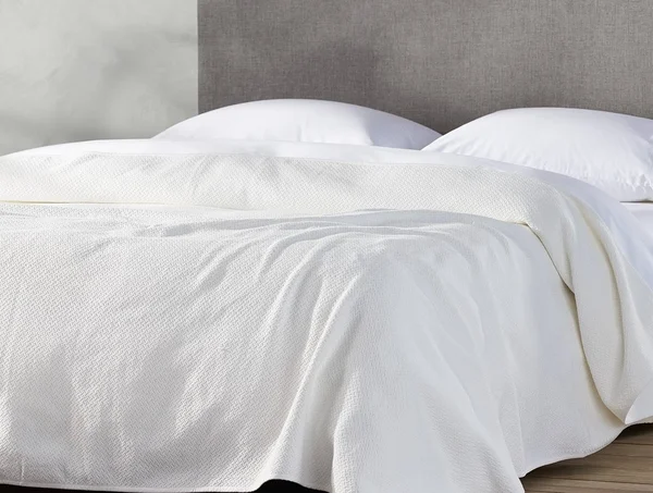 Coyuchi - Honeycomb Blanket King White