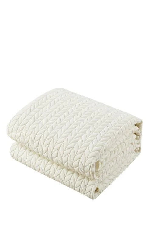 Chic Queen Platt Geometric Chevron Quilt Set - Beige