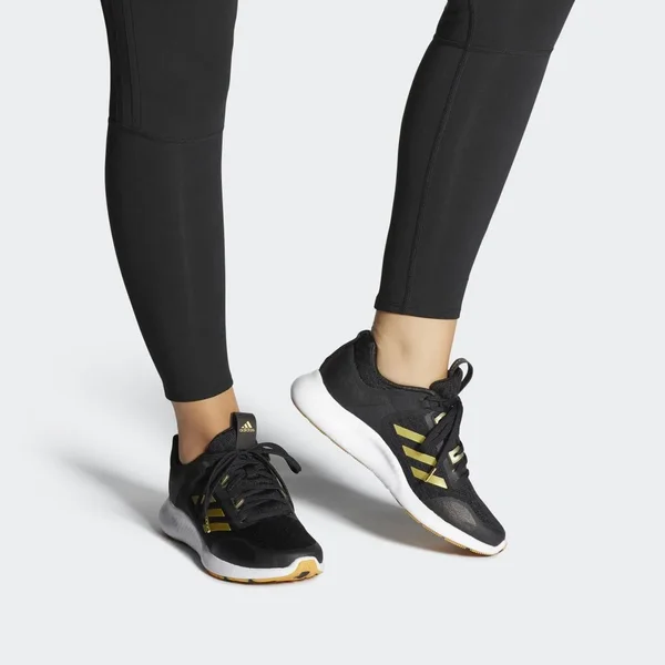 Adidas Women's Edgebounce 1.5 Running Shoes, Black - Size 5.5