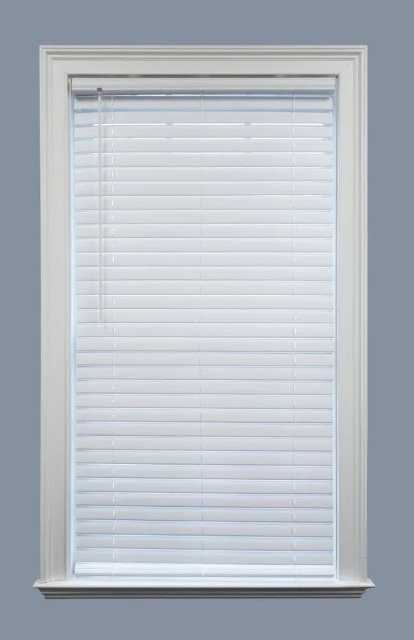 Project Source Premium 2-in Slat Width 30-in x 72-in Cordless White Vinyl Room Darkening Plantation Blinds, LWQKWTWT294720