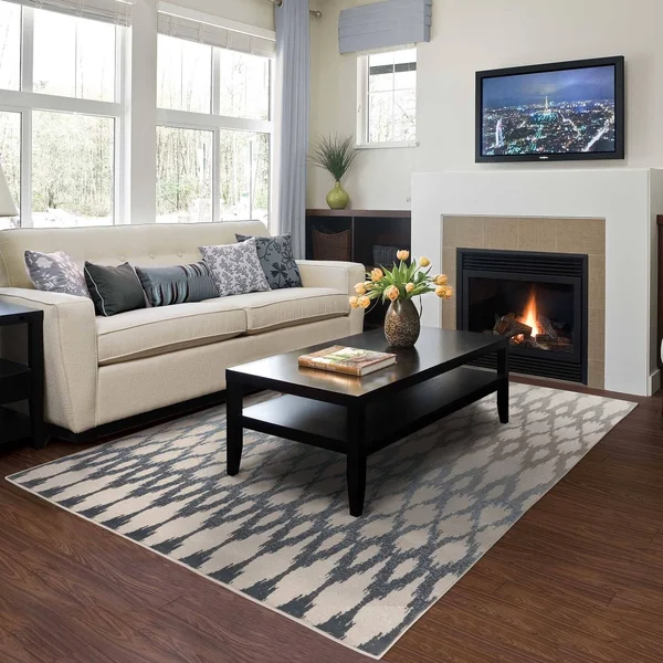 Silver Orchid Bernon Ivory/ Multi Rug - 5&3x22 x 7&3x22