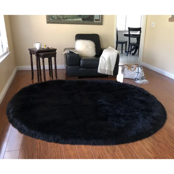 Silver Orchid Nansen Faux Sheepskin Oval Shape Shag Area Rug - 2& x 3& Oval - White