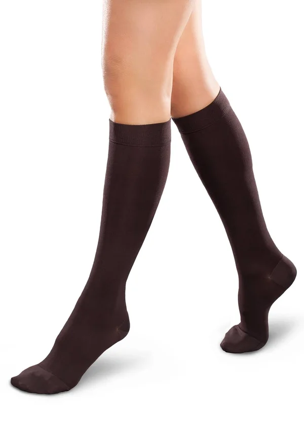 Therafirm Ease Opaque Women's 20-30mmHg Knee High, Medium Long, Cocoa