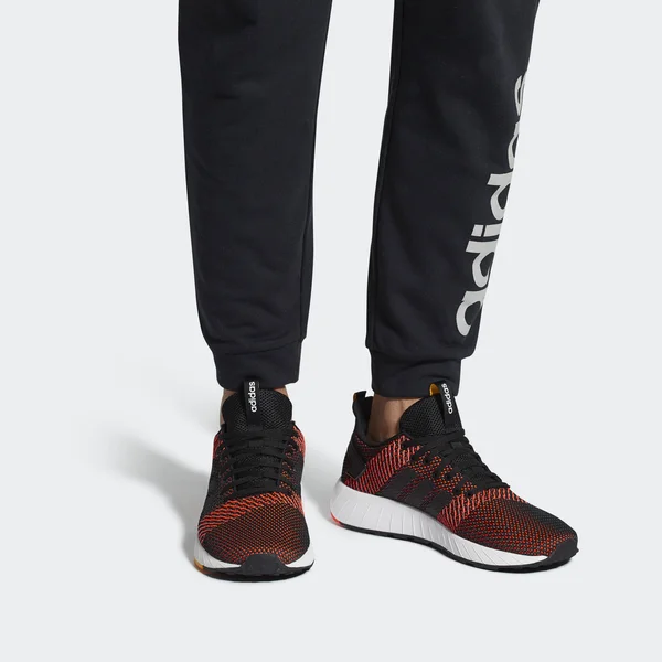 Adidas Men's Questar BYD Sneaker Black/Solar Red 10