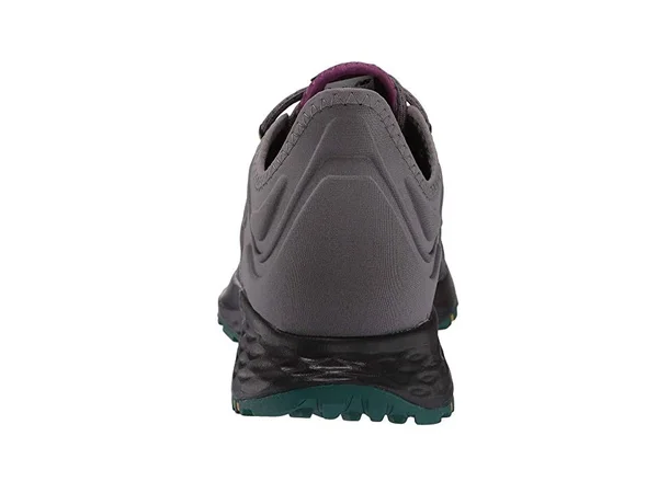 New Balance Men's Fresh Foam Roav Trail Running Shoe - Size: 9.5 Wide, Gray