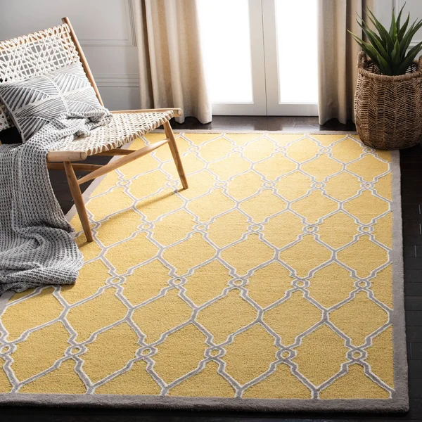 Safavieh Cambridge Gold - Ivory Area Rug; 5& x 8&
