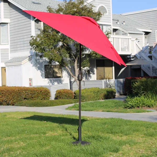 Davee Furniture 6.5& Square Patio Umbrella Outdoor Table Market Umbrella with Tilt/Crank - 4 Ribs (Red)