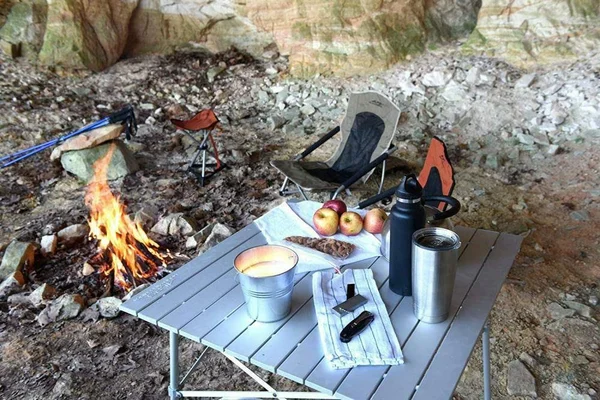 Alps Mountaineering Camp Table