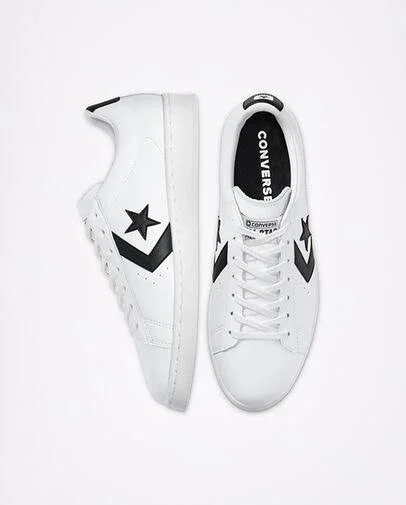 Converse Pro Leather Ox in White - Size 5.5