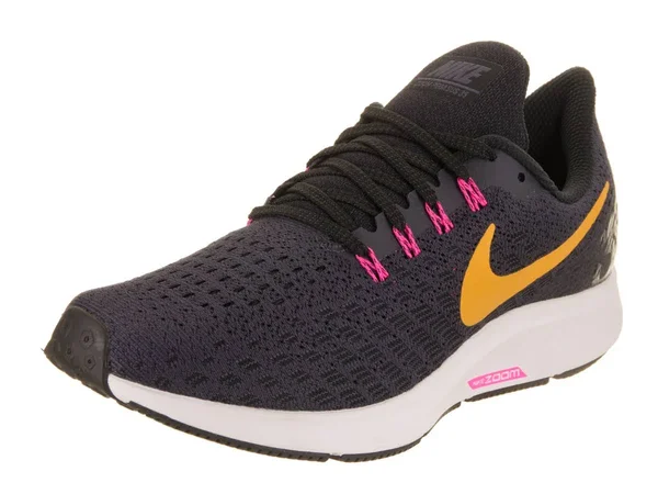 Nike Women's Air Zoom Pegasus 35 Running Shoe