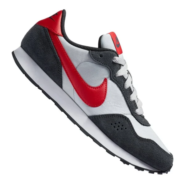 Nike Boys& Big Kids& MD Valiant Casual Shoes CN8558 - 6.5 - Grey