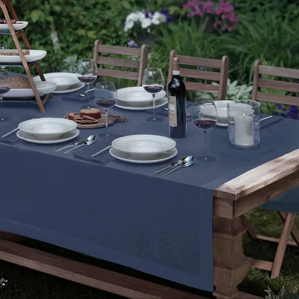Villeroy & Boch La Classica Linen Fabric Tablecloth 70x22 x 126x22 Oblong - Indigo