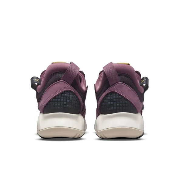 Jordan MA2 Women's Shoes in Purple, Size: 5, CW5992-500