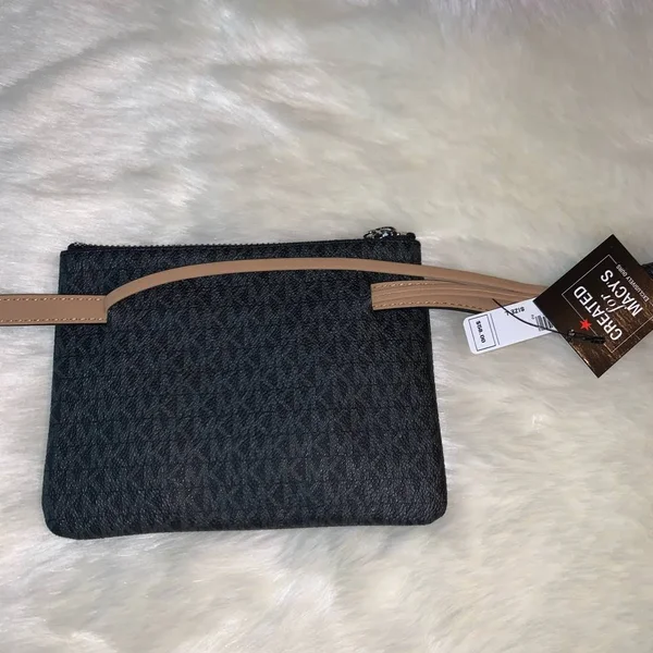 Michael Kors Signature Logo Leather Belt Bag Fanny Pack Black Zip Top Large