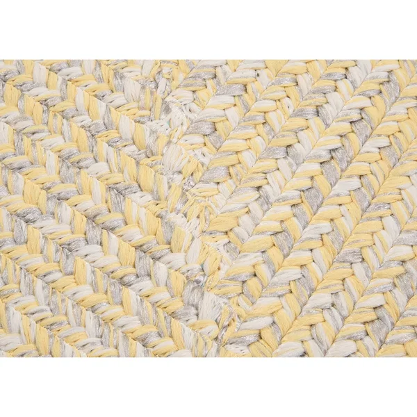 Ocean&s Edge Braided Outdoor Rug - 5& x 7& - Grass Green