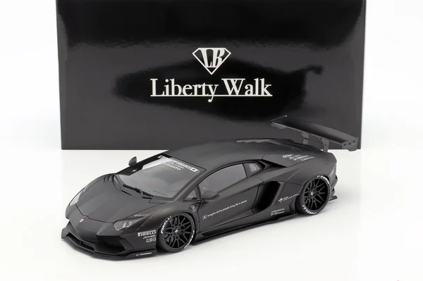 AUTOart 1/18 Lamborghini Aventador LB-Works Matt Black