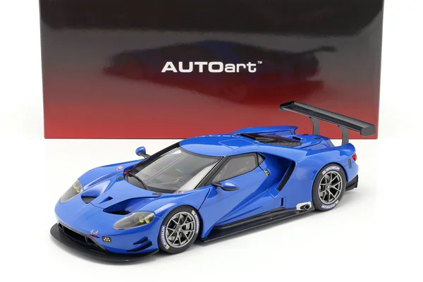 Ford GT Le Mans Plain Color Version Blue 1/18 Model Car by AUTOart