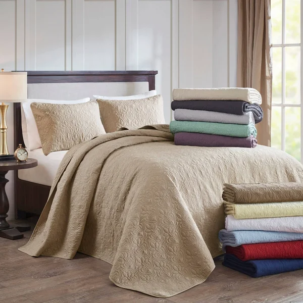 Madison Park Quebec 3 Piece Bedspread Set Navy Queen