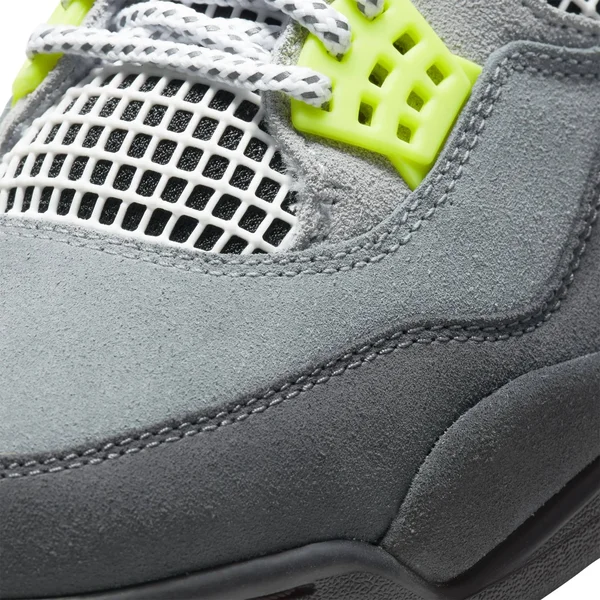 Air Jordan 4 Retro SE Neon 10.5