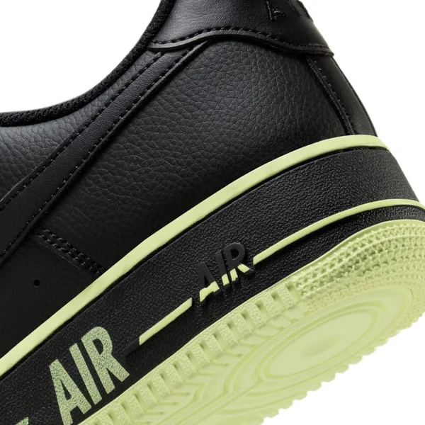 Nike Air Force 1 &07 3 Men's Shoe
