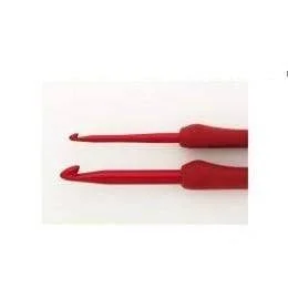 Tulip Etimo Red Crochet Hook w/ Cushion Grip Set