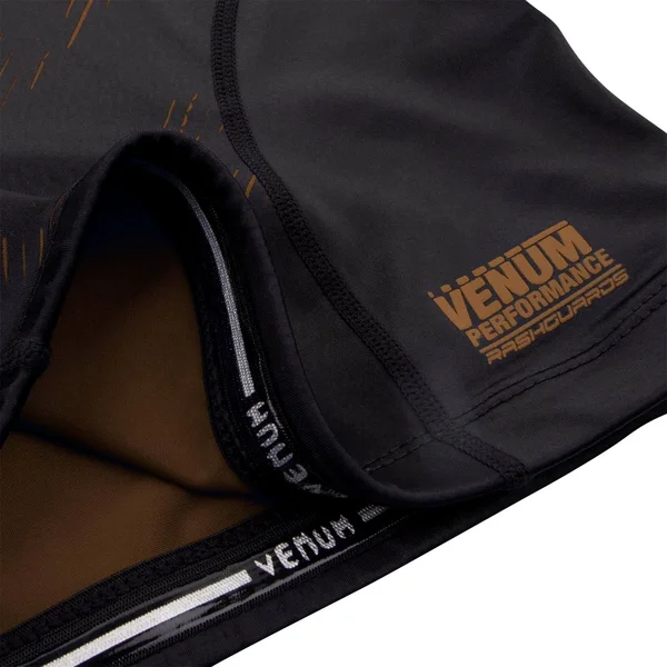 Venum Nogi 2.0 Rashguard - Short Sleeves - Black/Brown XL