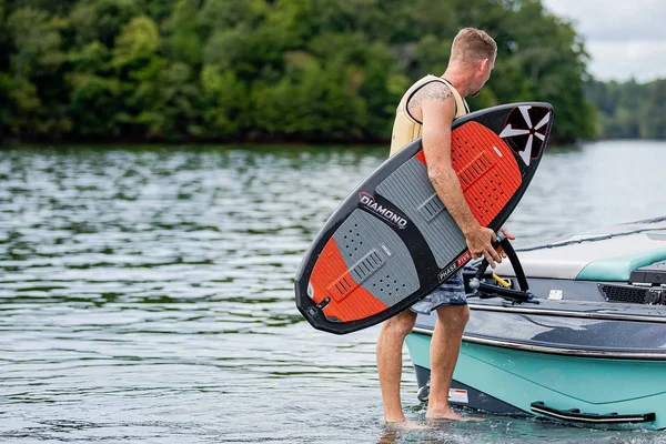 Phase Five Diamond Turbo Wakesurf Board 2021