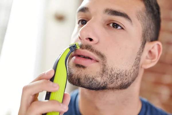 Philips Norelco OneBlade Bonus Pack with Free Blade, QP2520/72