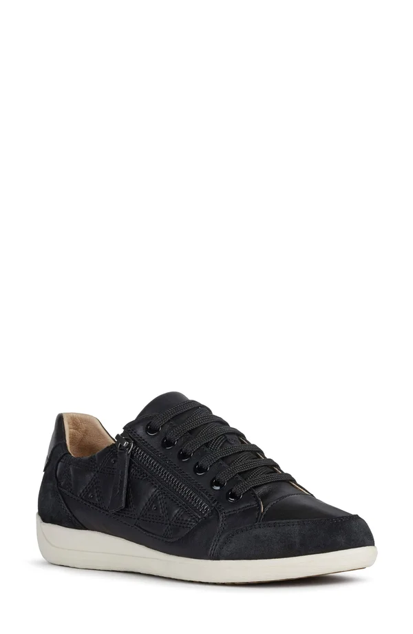 Women's Geox Myria Sneaker, Size 5US - Black