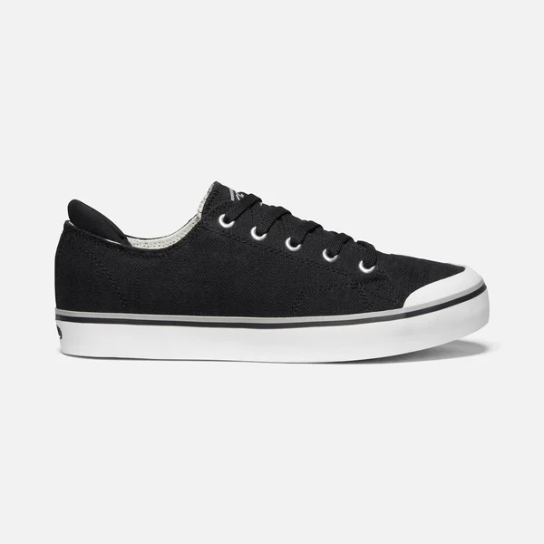 Keen Women's Elsa III Sneaker - Black - 6.5