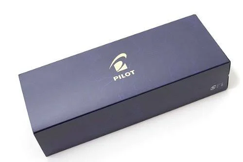 Pilot Vanishing Point Decimo Fountain Pen - Gray - 18K Gold Fine NIB