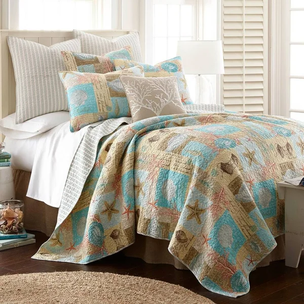 Levtex Bahamas Reversible Quilt, Blue, King