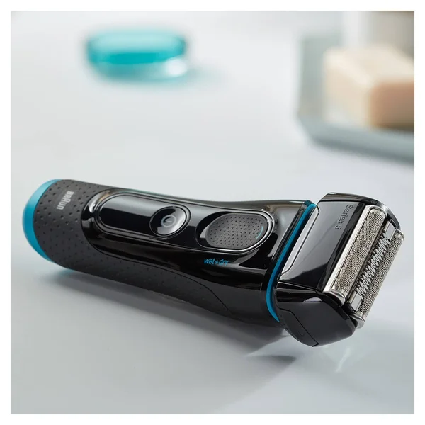 Braun Series 5 Shaver 5140s Wet & Dry Electric Shaver 3 pc Box