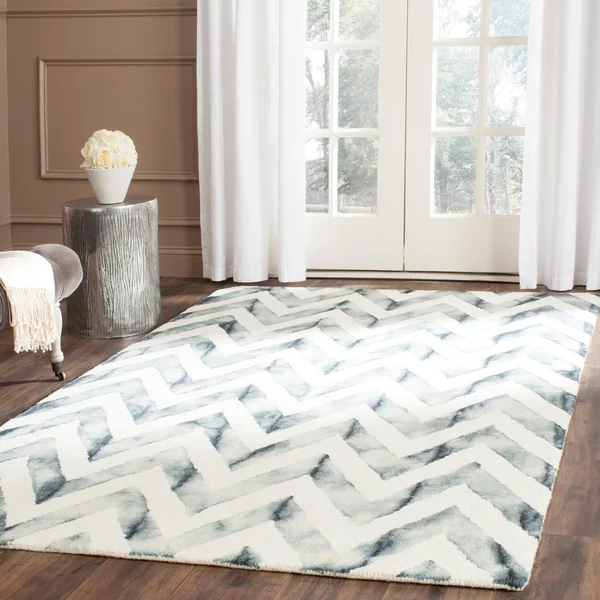 Safavieh 7& x 7& Square Dip Dye DDY715D Ivory, Charcoal Rug