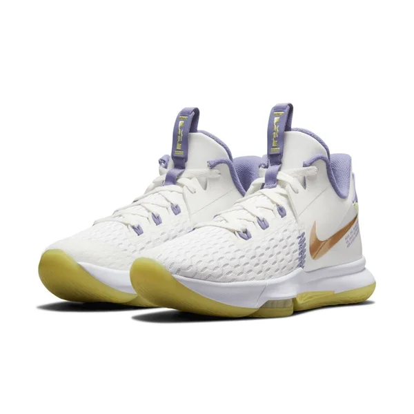 Nike Lebron Witness 5 Basketball Shoes in White, Size: 18, CQ9380-102