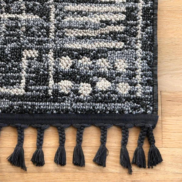 nuLOOM Tulia Vintage Ethnic Tassel Area Rug (7& 6x22 x 9& 6x22 - Gray)