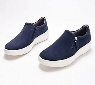 Clarks Women's Layton Step Sneaker