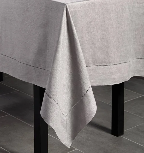 Sferra Festival 90x22 Round Tablecloth - Navy