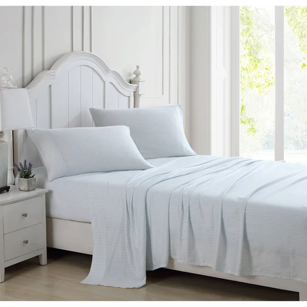 Laura Ashley Lisana Queen Sheet Set in Green
