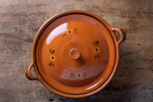 Ancient Cookware Mexican Flat Clay Cazuela, 4 qt